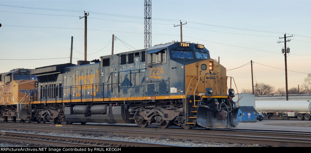 CSX 7224 And The M-NPWC train.